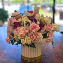 Load image into Gallery viewer, Sugar Blossom (Pre-order Item)