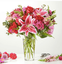 Load image into Gallery viewer, Swooning Over You - A Luxury Florist Original
