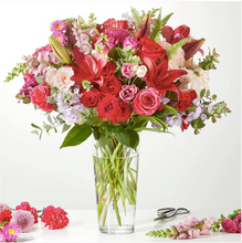 Load image into Gallery viewer, Swooning Over You - A Luxury Florist Original

