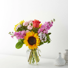 Load image into Gallery viewer, Yellow Brick Road Bouquet
