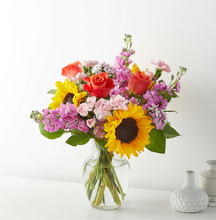 Load image into Gallery viewer, Yellow Brick Road Bouquet
